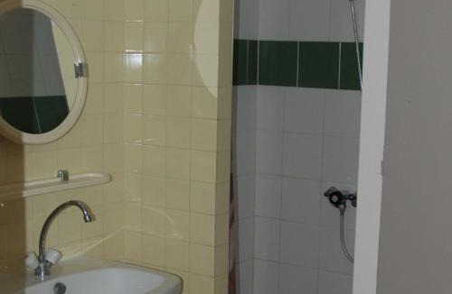 Mane Other | Gîte avec Terrasse à Mane - 1 Chambre, 4 Personnes - API-1-52-1673