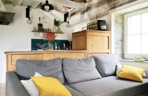 Requista House | Gîte Aveyron avec vue rivière, proche Albi