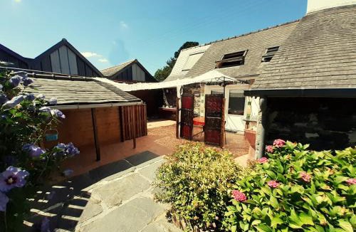 Gouezec Apartment | Gîte Bülbül