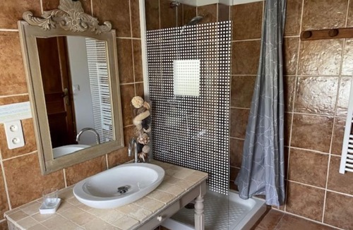 Saint-Laurent-d'Aigouze Other | Gîte "bali" - Appartement Entier Dans Mas Camarguais
