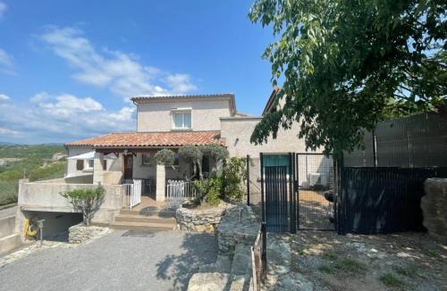 Joyeuse Apartment | Gîte Barbouillet -Village De Gîtes