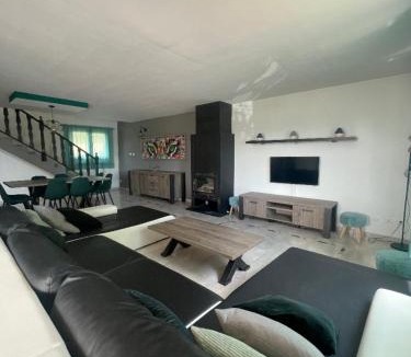 Joyeuse Apartment | Gîte Barbouillet -Village De Gîtes