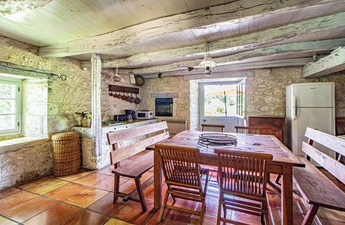 Montaigu-de-Quercy Villa | Gîte- barn Oc Keys private pool - Table tennis- French billiards-BBQ