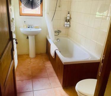 Astarac Arros en Gascogne Ski Chalet | Gîte Bidallon