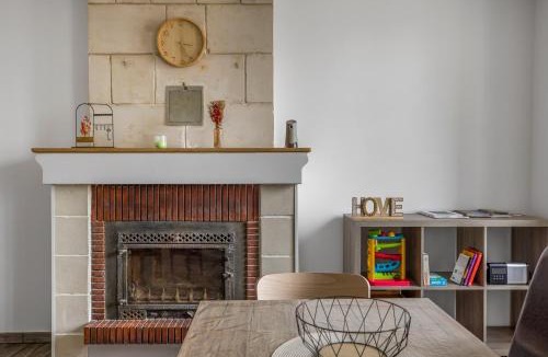 Brain-sur-Allonnes House | Gîte Brain de nuit