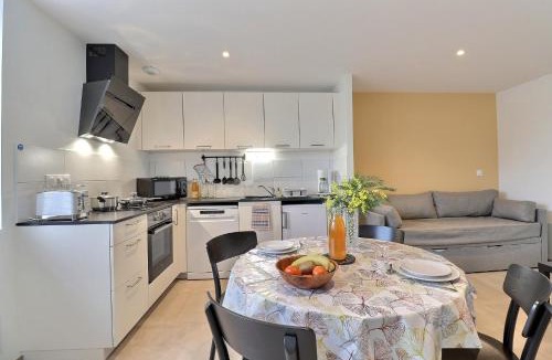 Chavagne Apartment | Gîte Côté Cour