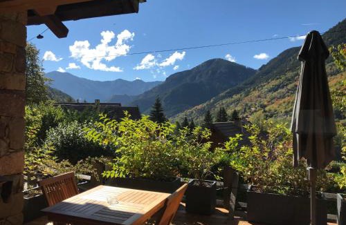 Saint-Martin-Vesubie Ski Chalet | Gîte C 1.2.3 Soleil