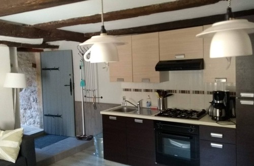 Saint-Antonin Noble Val Apartment | Gîte Cappuccino in a Quercy stone house