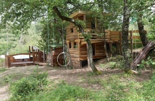 Malbosc Cabin | Gîte Cabane Saloon en Ardèche