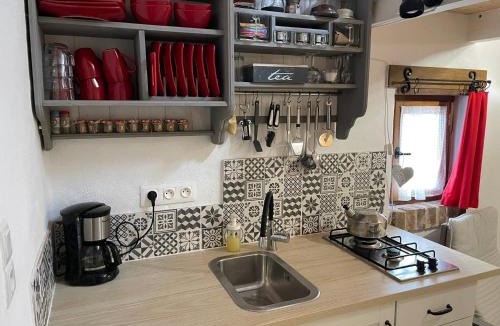 Montjay Apartment | Gîte Camping les Arbois