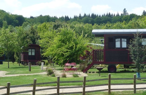 Chamberet House | Gîte caravan