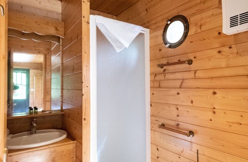 Chassenard House | Gîte caravan