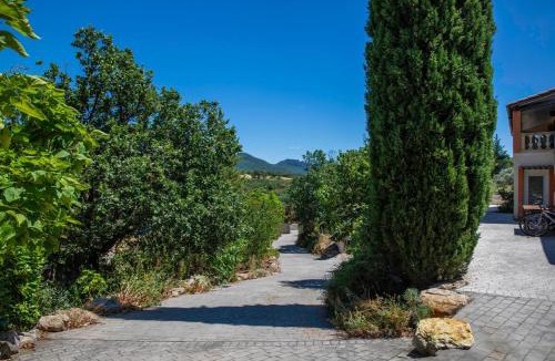 Usclas-du-Bosc Apartment | Gîte Centre Santé Bien-être Naturéconnaissance