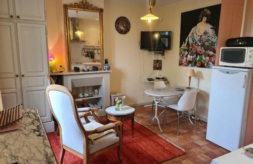 Checy House | Gîte Chécy, 2 pièces, 2 personnes - FR-1-590-9