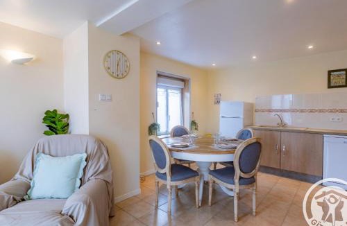 Saint-Philbert-du-Peuple House | Gîte charmant et lumineux à la campagne - 4 pers. - FR-1-622-124