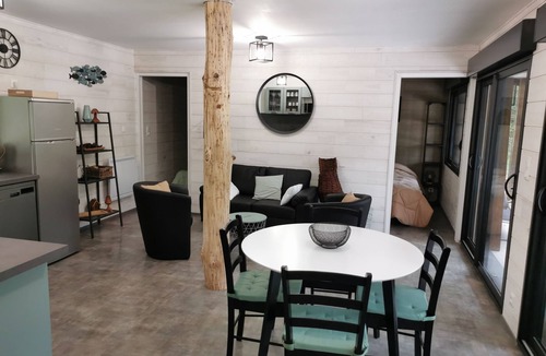 Courcy-aux-Loges Ski Chalet | Gîte Chalet de L'etang