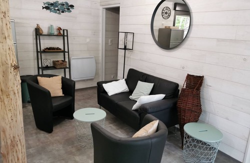 Courcy-aux-Loges Ski Chalet | Gîte Chalet de L'etang