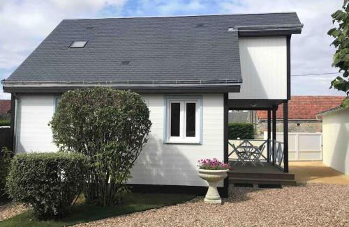 Courcelles-de-Touraine House | Gîte chalet-piscine "Belle-Etoile" Touraine Anjou
