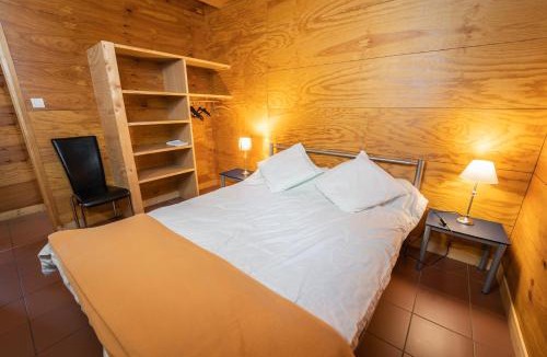 La Bastide-Puylaurent House | Gîte Chalet 6/8 personnes - Les Sous-Bois de la Bastide