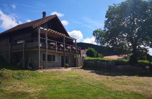 Menil-de-Senones House | Gîte chalet paisible déconnexion totale