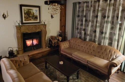 Notre-Dame-Des-Bois Bed & Breakfast | Gîte champêtre Chesham