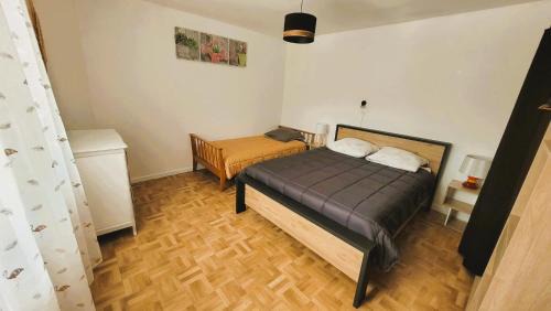 Loriol-sur-Drome House | Gîte Champgrand