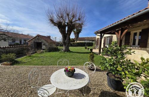 Coursac House | Gîte charmant à Coursac - 2 pers. - FR-1-616-550