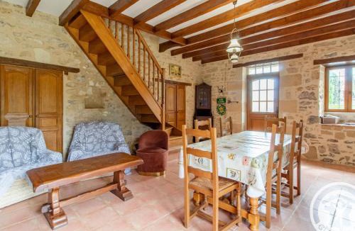 Saint-Georges-sur-Layon House | Gîte charmant à Saint-Georges près de Doué-en-Anjou - FR-1-622-98