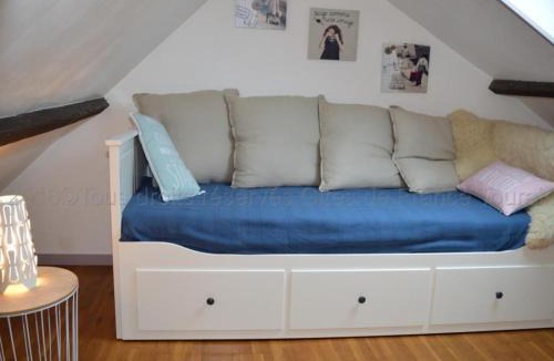 Montlouis-sur-Loire House | Gîte charmant près de Tours, jardin clos, idéal pour familles - FR-1-381-95