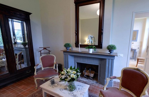 Castelsarrasin House | Gîte Chasselas including a reception room for 40 people