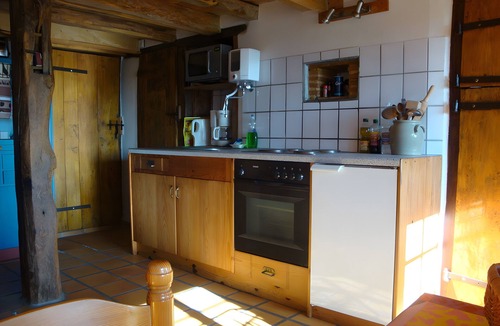Gensac-de-Boulogne House | Gîte “Chez Astride”: Mountain View, Private Terrace & Wi-Fi
