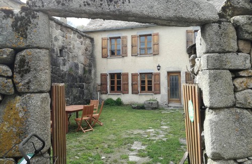 Fraissinet-de-Lozere House | Gîte chez Sylvie - La Brousse - Pied du Mont Lozère