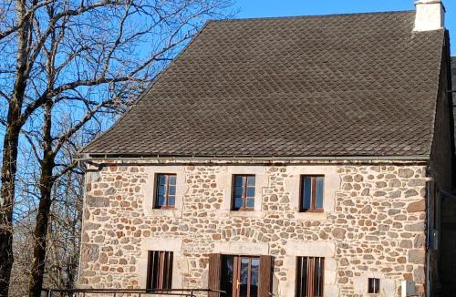 Montgreleix House | Gîte chez jeantou