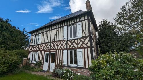 Epaignes House | Gîte chez Loupi