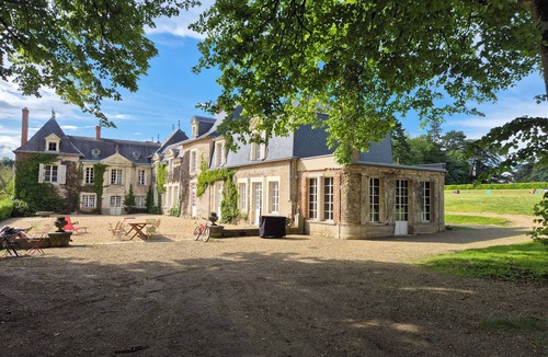 Villiers-Charlemagne House | Gîte Chouette la Valette