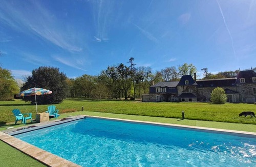 Villiers-Charlemagne House | Gîte Chouette la Valette