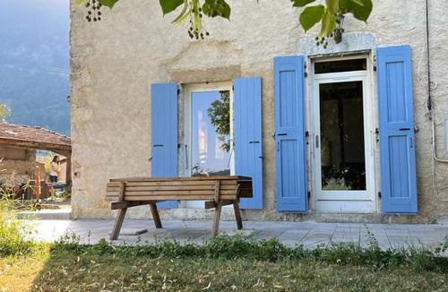 Saint-Laurent-en-Royans House | Gîte Clé des Champs