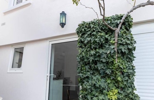 Vallieres Apartment | Gîte - Clermont Ferrand