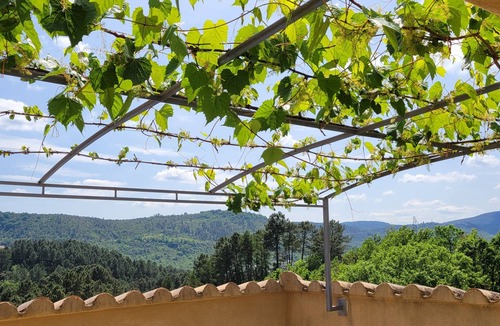 Les Assions House | Gîte clim garage, Les Vans Ardèche, large panoramic terrace, gorges Ardèche