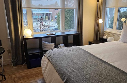 Baie-St-Paul Bed & Breakfast | Gîte CoeurOrange