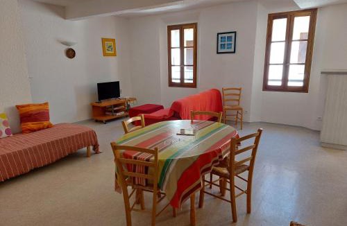 Pezilla-de-Conflent House | Gîte communal presbytère