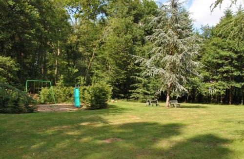 Souvigny-de-Touraine House | Gîte confortable avec parc boisé, activités familiales et équipements modernes près de la Loire - FR-1-381-470