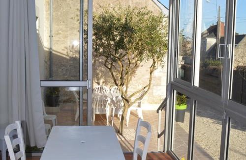 Saint-Avertin House | Gîte confortable, animaux acceptés, jardin clos - FR-1-381-47