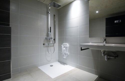 Lapte House | Gîte confortable avec piscine chauffée, pour 23 pers., idéal pour familles et amis - FR-1-582-101