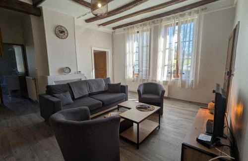 Futeau House | Gîte confortable dans l'ancien presbytère de Futeau, 3 chambres, jardin, WiFi, entre Verdun et Châlons - FR-1-585-13