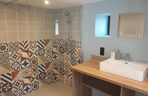 Bort-les-Orgues House | Gîte confortable à la campagne