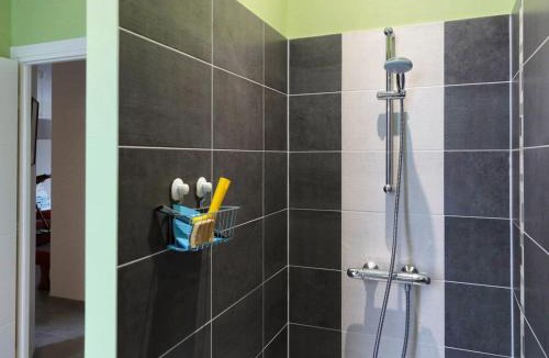 Mardie House | Gîte contemporain avec piscine et terrasse privative, proche d’Orléans et de la Loire - FR-1-590-132