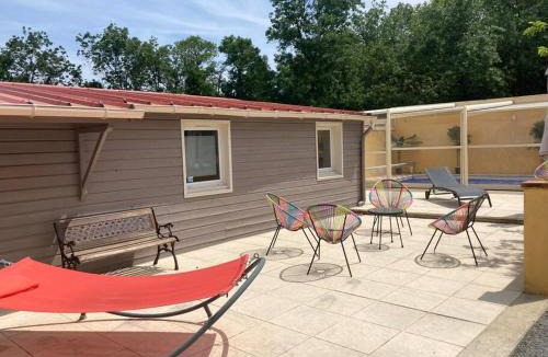 Saint-Jean-de-Boiseau Apartment | Gîte COQUELICOT F2 avec piscine et SPA