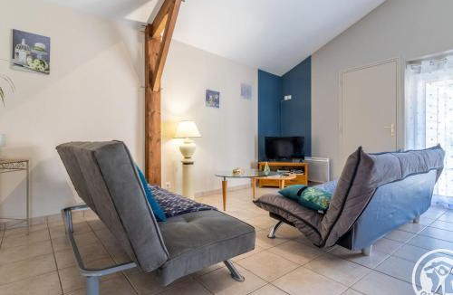 Nueil-sur-Layon House | Gîte cosy avec spa privatif, terrasse et parking, au cœur des vignobles du Layon, idéal pour couples. - FR-1-622-21