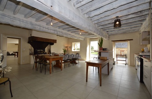 Servon-sur-Vilaine Cottage | Gîte-Cottage-Wet room-Countryside view